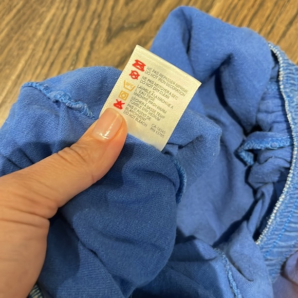 Vintage Toronto Blue Jays shorts - Picture 9 of 9